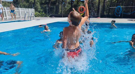 Los mejores campamentos de verano con Aula Joven